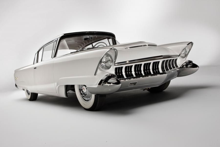  Mercury XM-800 Dream Car 1954 года  (фото 13 из 14)